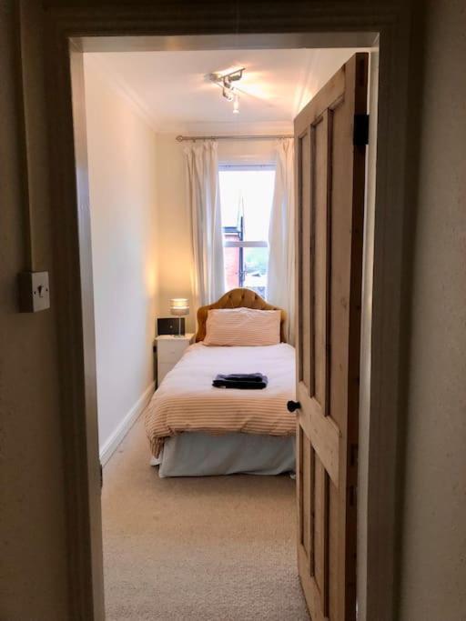 Spacious Victorian Townhouse With Cathedral Views Lincoln Exteriör bild