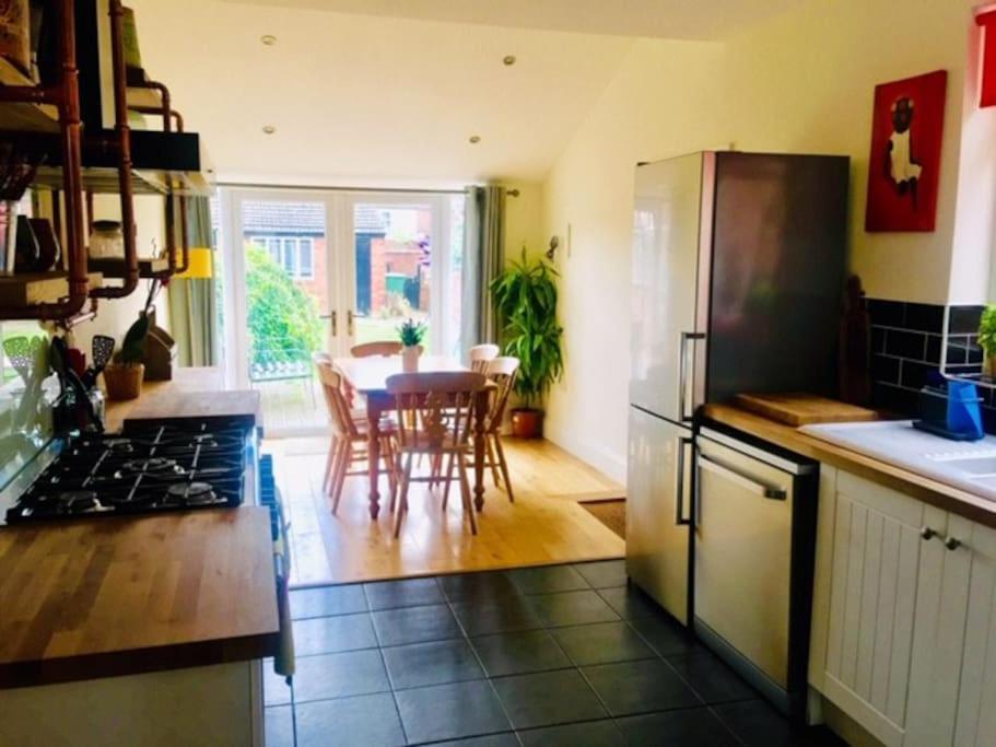 Spacious Victorian Townhouse With Cathedral Views Lincoln Exteriör bild